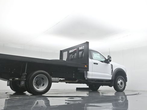 New 2025 Ford F450 XL w/ XL Chrome Package image 43
