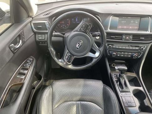 Used 2018 Kia Optima EX w/ Premium Package image 13
