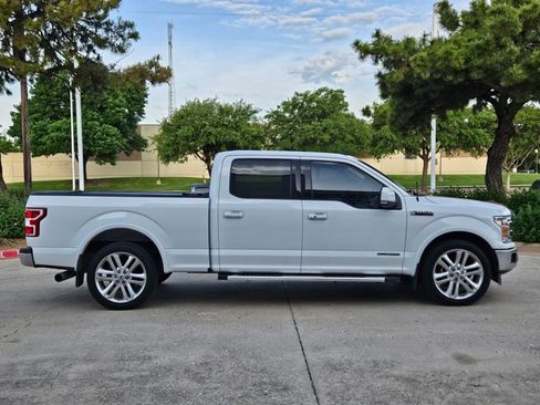 Used 2019 Ford F150 Lariat w/ Trailer Tow Package RWD image 4