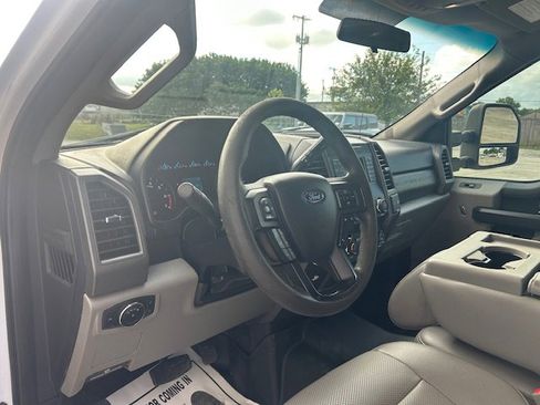 Used 2019 Ford F250 XL w/ XL Value Package AWD/4WD image 19
