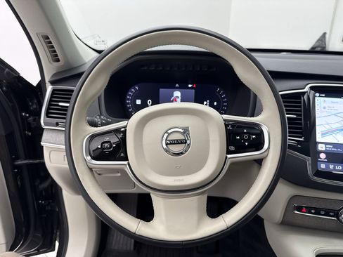 Certified 2023 Volvo XC90 B5 Plus w/ Protection Package Premier AWD/4WD image 15