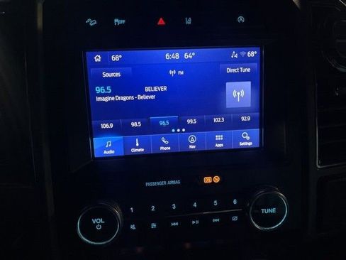 Used 2020 Ford Expedition XLT w/ Equipment Group 202A AWD/4WD image 7