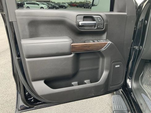 Used 2019 GMC Sierra 1500 SLT w/ SLT Convenience Package AWD/4WD image 21