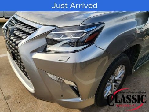 Used 2023 Lexus GX 460 Premium image 14