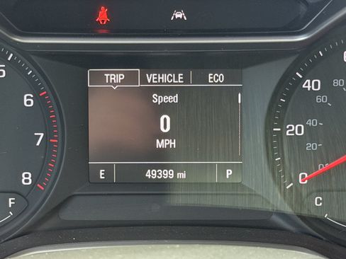 Used 2023 Chevrolet TrailBlazer LS FWD image 22