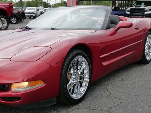 Used 1998 Chevrolet Corvette Convertible image 10