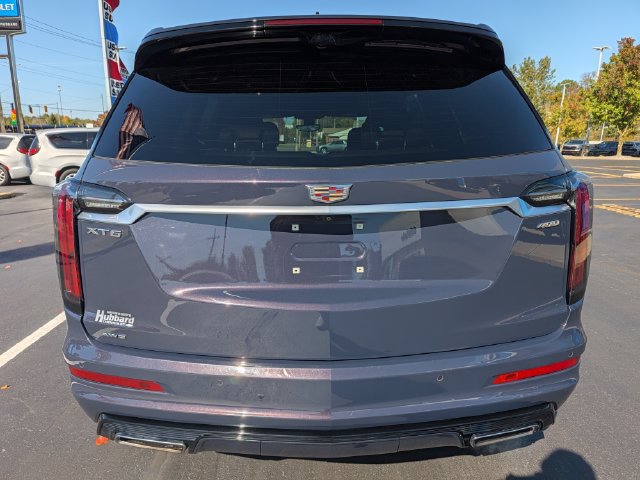 Used 2024 Cadillac XT6 Sport w/ Technology Package AWD/4WD image 4