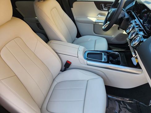 New 2026 Mercedes-Benz GLA 250 4MATIC image 13