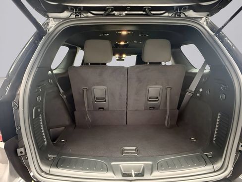 Used 2025 Dodge Durango GT RWD image 28