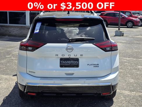 New 2026 Nissan Rogue Platinum w/ Platinum Premium Package AWD/4WD image 4
