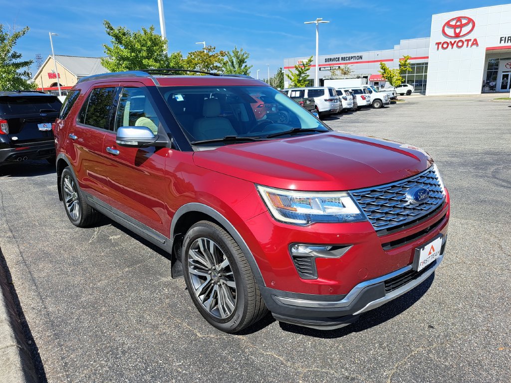 Used 2018 Ford Explorer Platinum AWD/4WD image 5