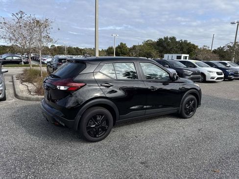 Certified 2024 Nissan Kicks S image 4