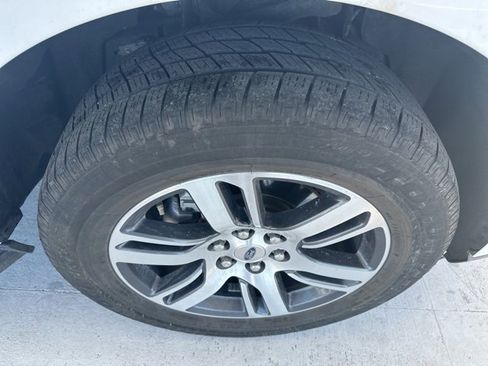 Certified 2024 Ford Expedition Limited image 7