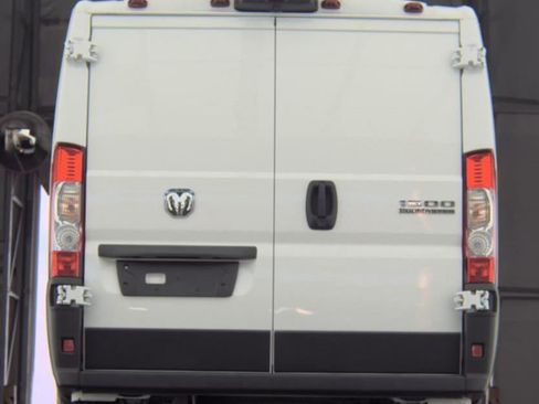 Used 2025 RAM ProMaster 1500 FWD image 5