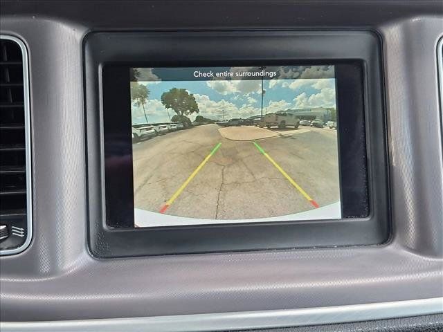 Used 2022 Dodge Charger SXT RWD image 13