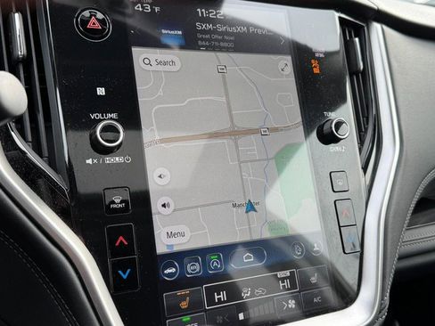 Used 2025 Subaru Outback Limited image 22