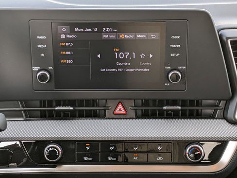 Certified 2023 Kia Sportage LX image 15