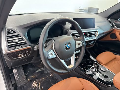 Used 2024 BMW X3 xDrive30i w/ Convenience Package AWD/4WD image 4