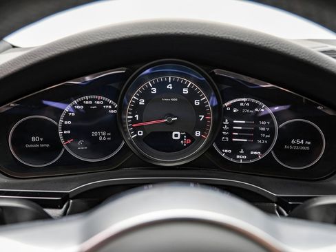 Used 2023 Porsche Cayenne S Platinum w/ Premium Package Plus image 19