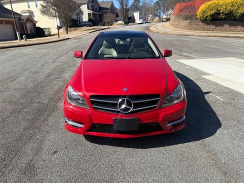Used 2015 Mercedes-Benz C 250 Coupe image 8