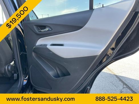 Used 2020 Chevrolet Equinox LT w/ Driver Convenience Package image 24