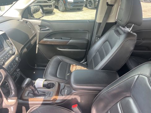 Used 2017 GMC Canyon Denali AWD/4WD image 11