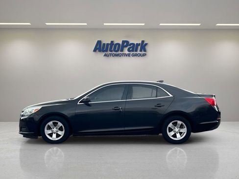 Used 2015 Chevrolet Malibu LT image 4