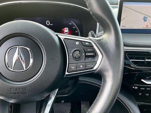 Used 2024 Acura MDX SH-AWD w/ Advance Package image 12