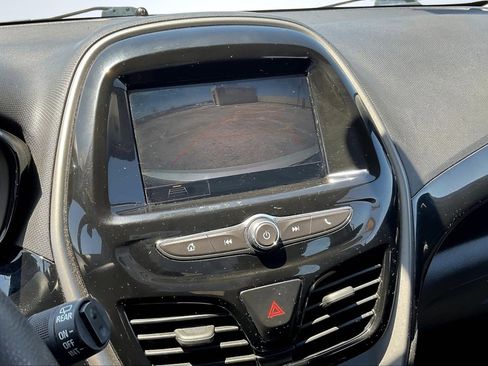 Used 2020 Chevrolet Spark LT image 21