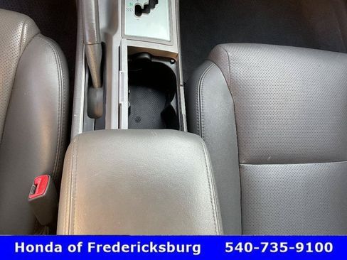 Used 2006 Toyota Solara SLE FWD image 30