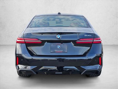 New 2026 BMW 530i 530i w/ M Sport Package image 8