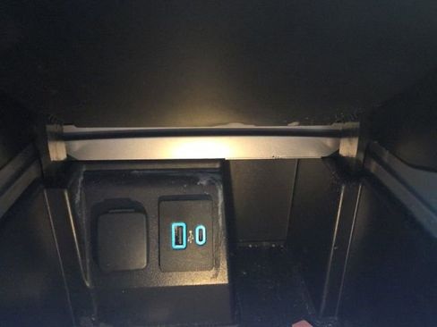 Used 2020 Ford Explorer Limited w/ Class III Trailer Tow Package image 30