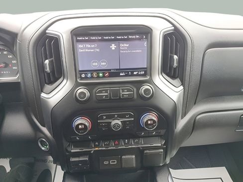Used 2019 Chevrolet Silverado 1500 RST w/ All-Star Edition AWD/4WD image 8