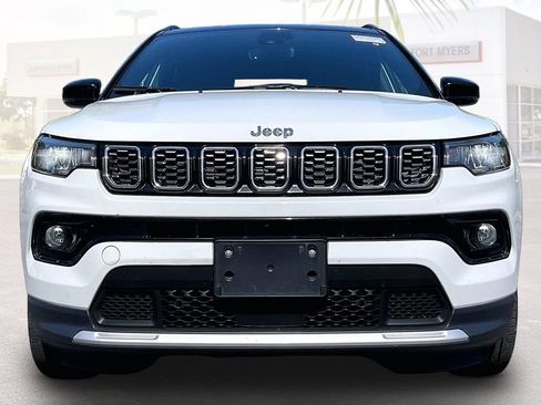 Used 2025 Jeep Compass Limited AWD/4WD image 24
