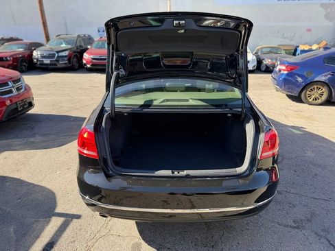 Used 2012 Volkswagen Passat 2.5 SEL Premium image 27