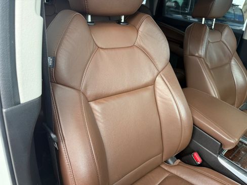 Used 2017 Acura MDX w/ Technology Package AWD/4WD image 35