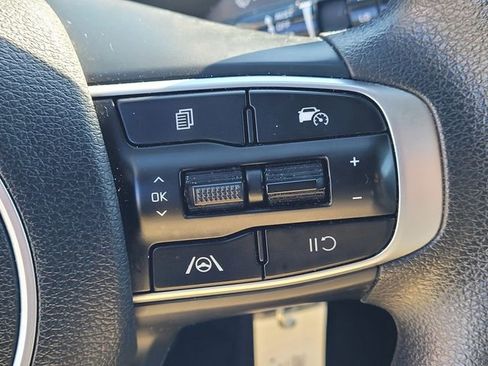 Used 2024 Kia Sportage LX AWD/4WD image 14