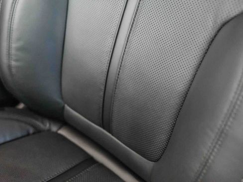 New 2026 Jeep Grand Wagoneer L image 25