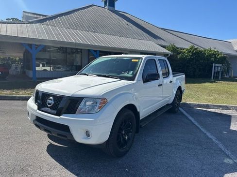 Used 2018 Nissan Frontier SV w/ Value Truck Package image 1