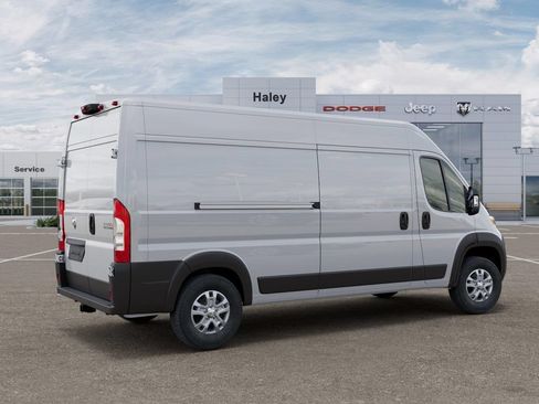 New 2026 RAM ProMaster 2500 w/ Quick Order Package 22G SLT FWD image 4