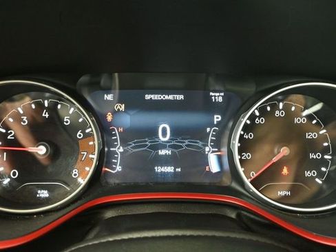 Used 2019 Jeep Compass Trailhawk AWD/4WD image 29