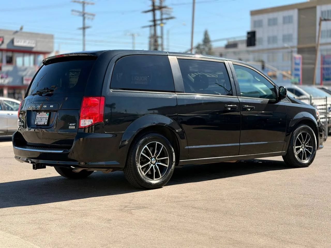 Used 2018 Dodge Grand Caravan GT FWD image 17