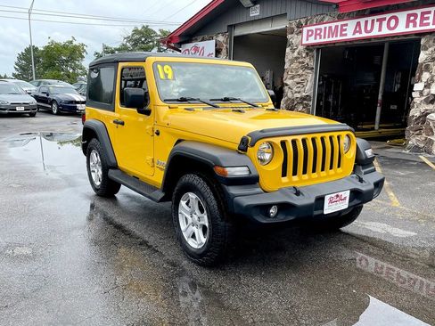Used 2019 Jeep Wrangler Sport AWD/4WD image 1