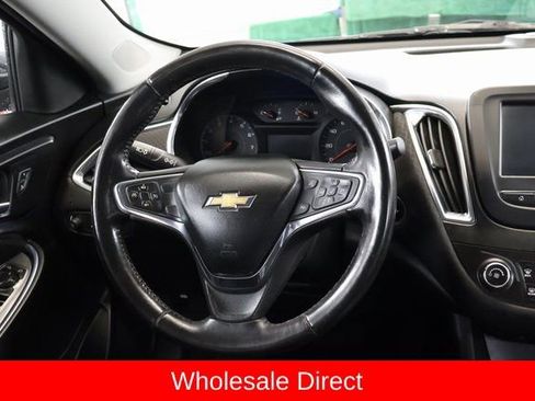 Used 2016 Chevrolet Malibu LT image 14