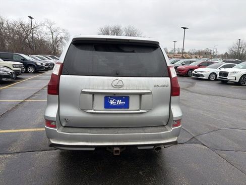 Used 2018 Lexus GX 460 Luxury image 9