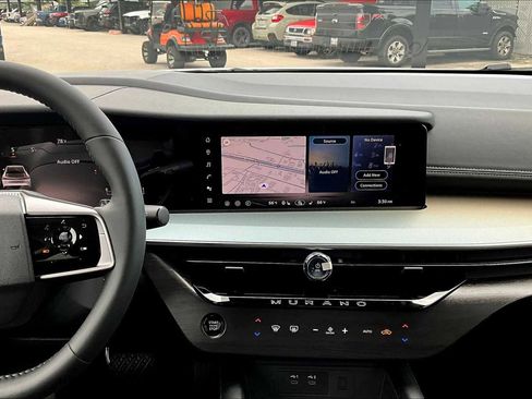 New 2025 Nissan Murano SL image 6