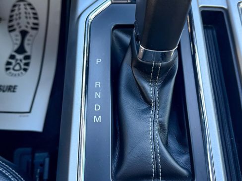 Used 2019 Ford F150 Lariat w/ Equipment Group 502A Luxury image 40