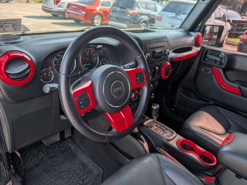 Used 2016 Jeep Wrangler Unlimited Sport w/ Quick Order Package 24S AWD/4WD image 16