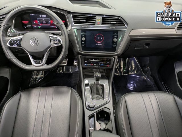 Used 2023 Volkswagen Tiguan SE R-Line AWD/4WD image 28