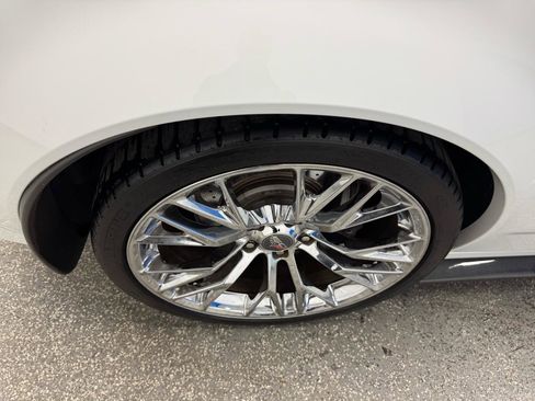 Used 2013 Chevrolet Corvette Grand Sport w/ 4LT Preferred Equipment Group RWD image 29